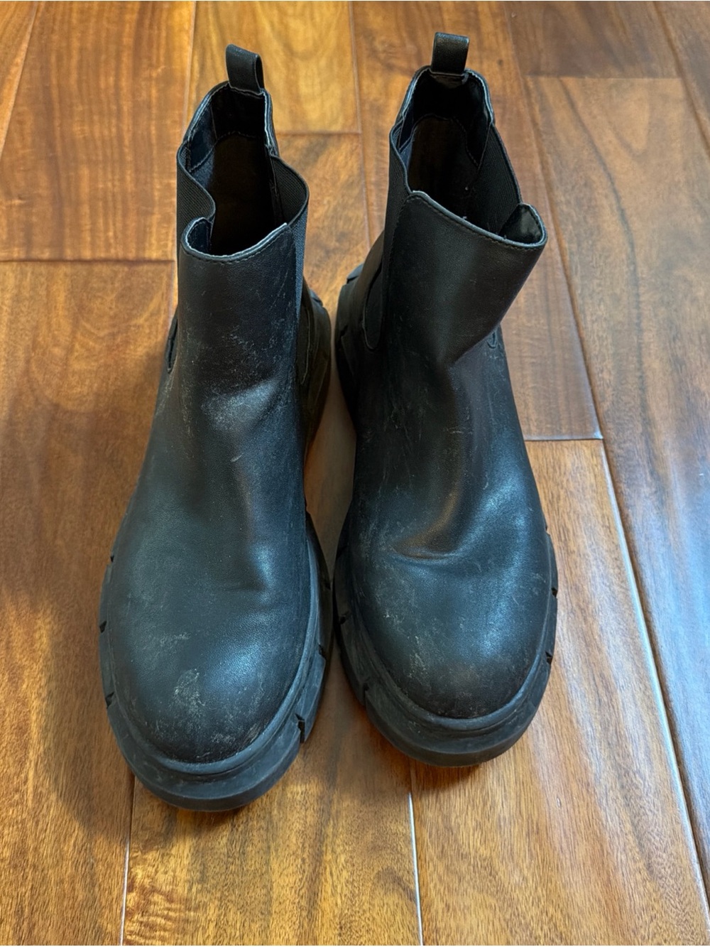 BP Women Black Round Toe Pull On Ankle Chelsea Boots Size 8M - Picture 2 of 7